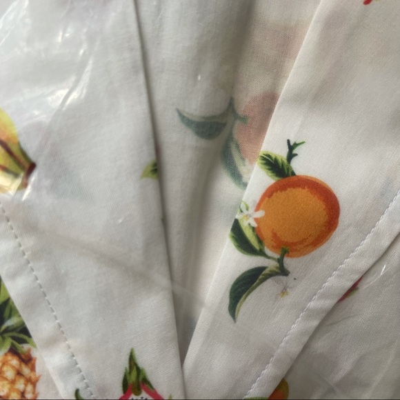 NWT WeWoreWhat RARE Bella white fruit dress small - Picture 4 of 8